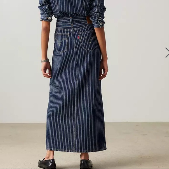 Levi’s Ankle Column Skirt Women’s Size 14 Denim Midi Skirt - Picture 2 of 16